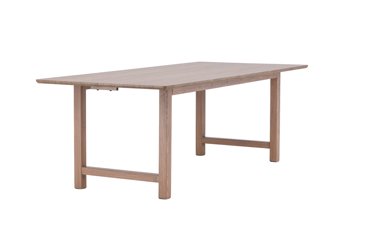 Hasvik Spisebord, 220 x 110 cm | Brunt