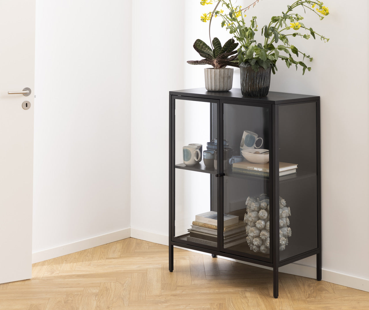 Ålvik Vitrineskab - Sort Metal / Glas, 80x40x98,7 cm