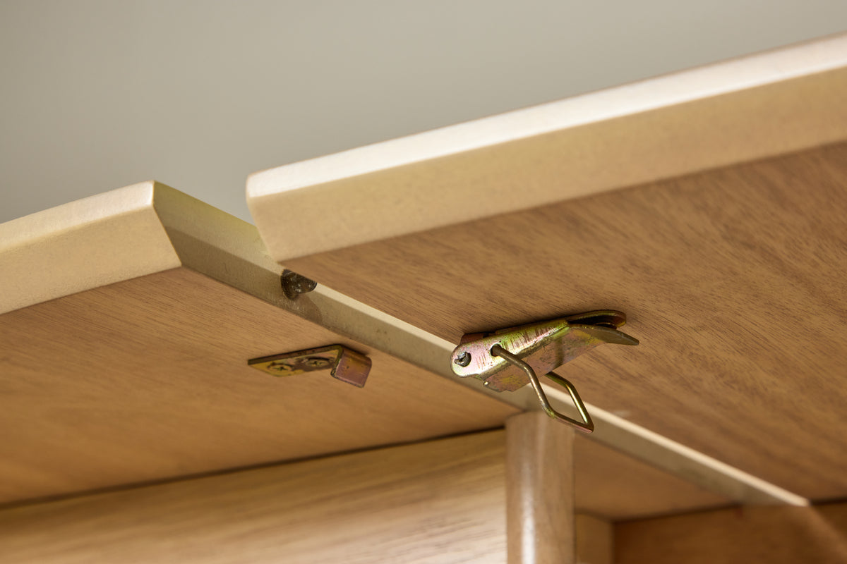 Besalu Spisebord, 110/150 cm inkl. tillægsplade