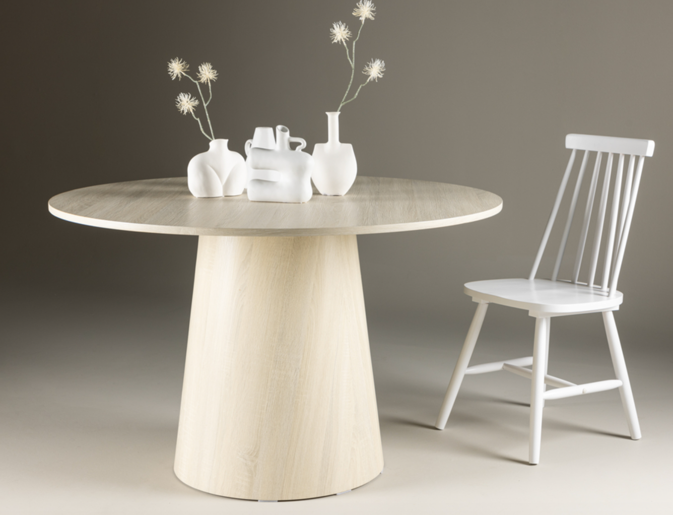 Åseda Spisebord, Ø120 cm | Hvidpudset